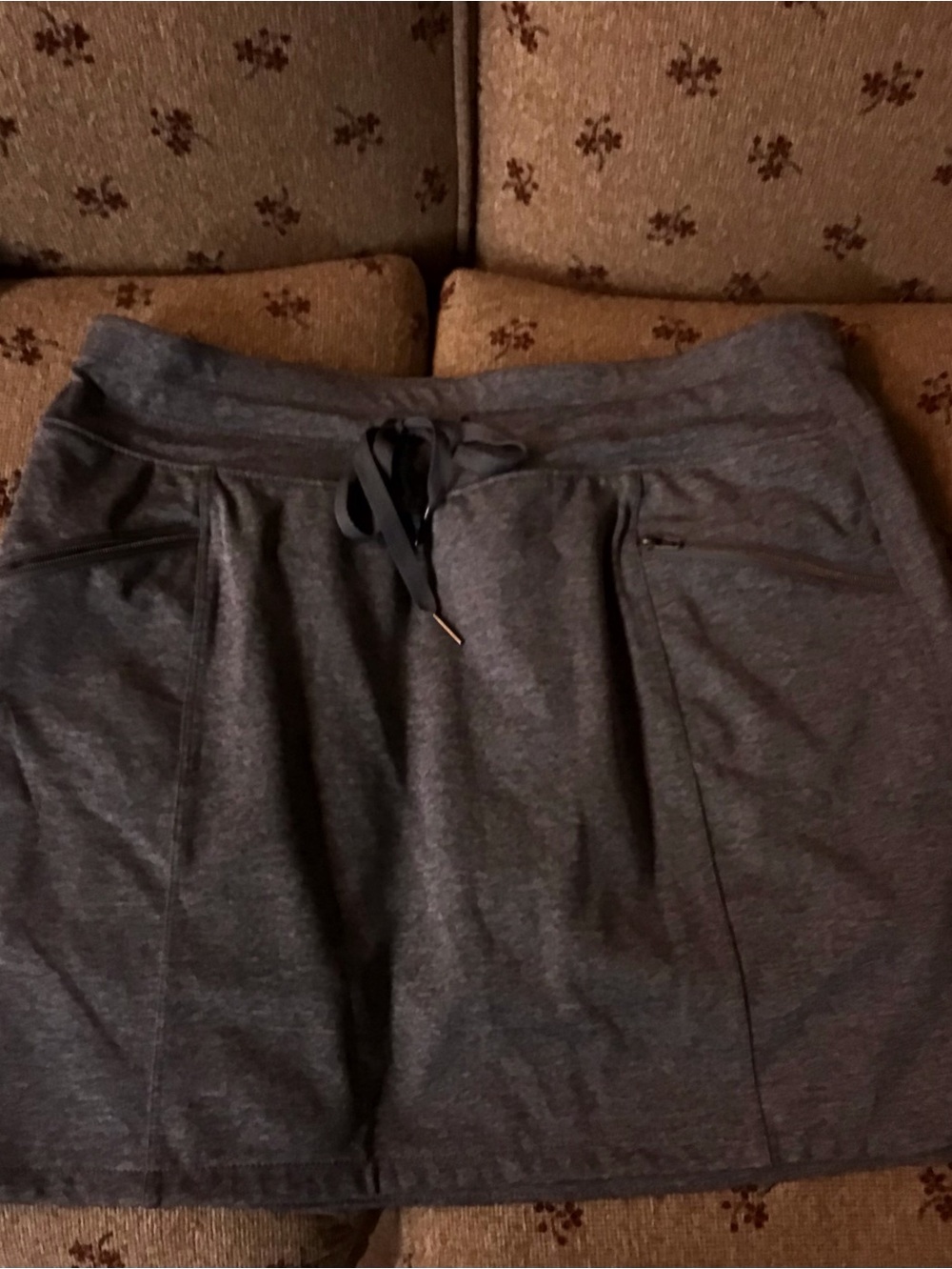 Tangerine brand woman’s grey athletic skort